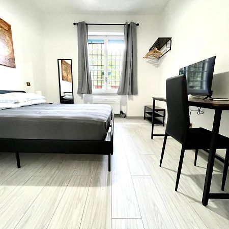 Vatican Home Holidays Rome Bagian luar foto