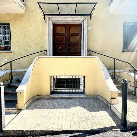 Vatican Home Holidays Rome Bagian luar foto